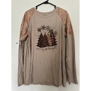 CHUNTIANRAN 2XL Merry & Bright Leopard Christmas Tree Sequin Sleeve Top NWOT